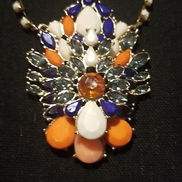 Necklace - Picture 3 of 3